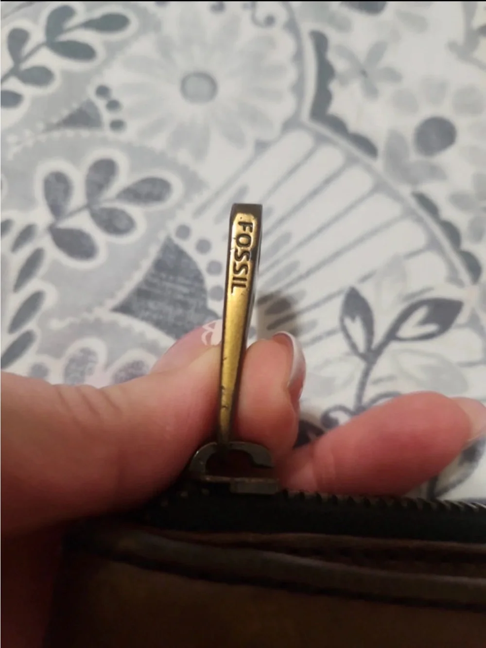 Fossil Brown Leather Trifold Wallet with Brass Logo